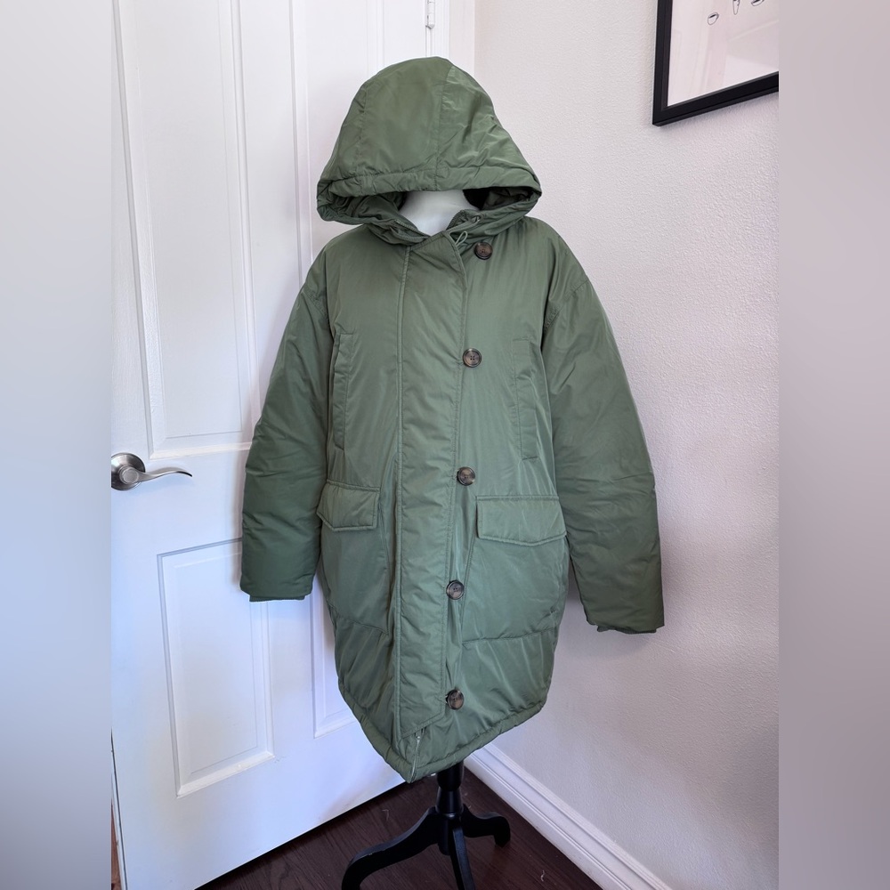 NWT Universal Thread Women's Olive Hooded Puffer Coat